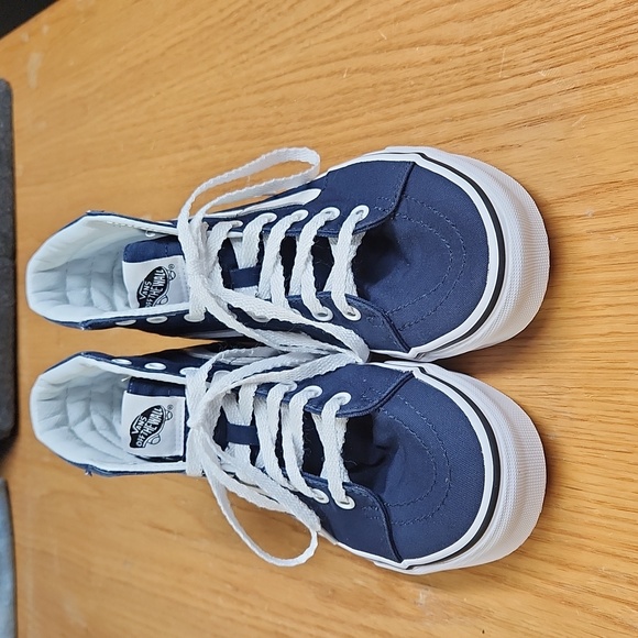 LNC! Vans Sk8-Hi High Top Canvas Shoe, Navy Blue, Unisex Women’s 8.5, Men’s 7 - Picture 2 of 8